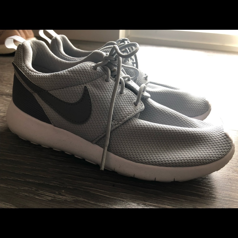 Women’s Nike Roshe
